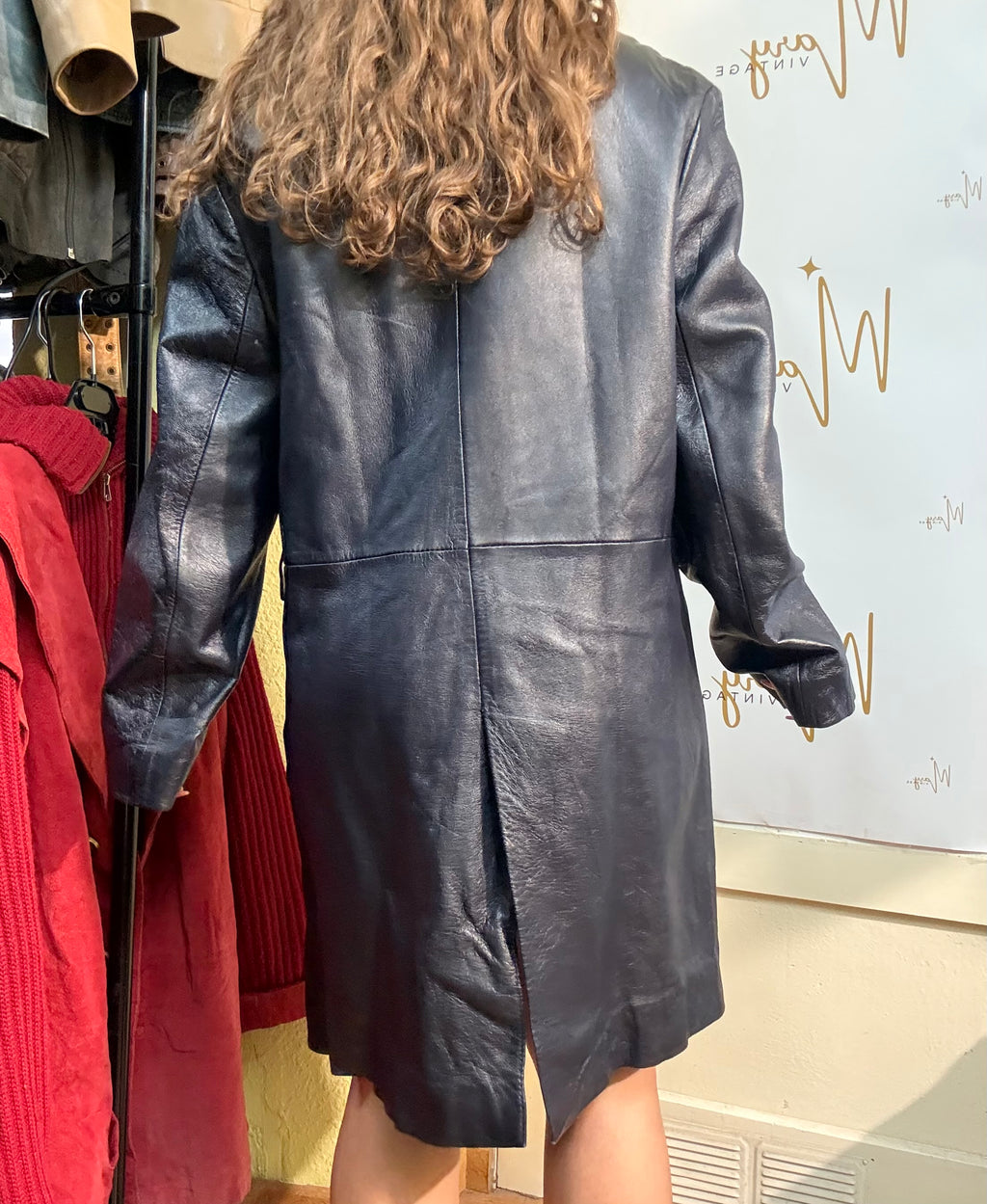 Chaqueta larga de cuero genuino azul marino
