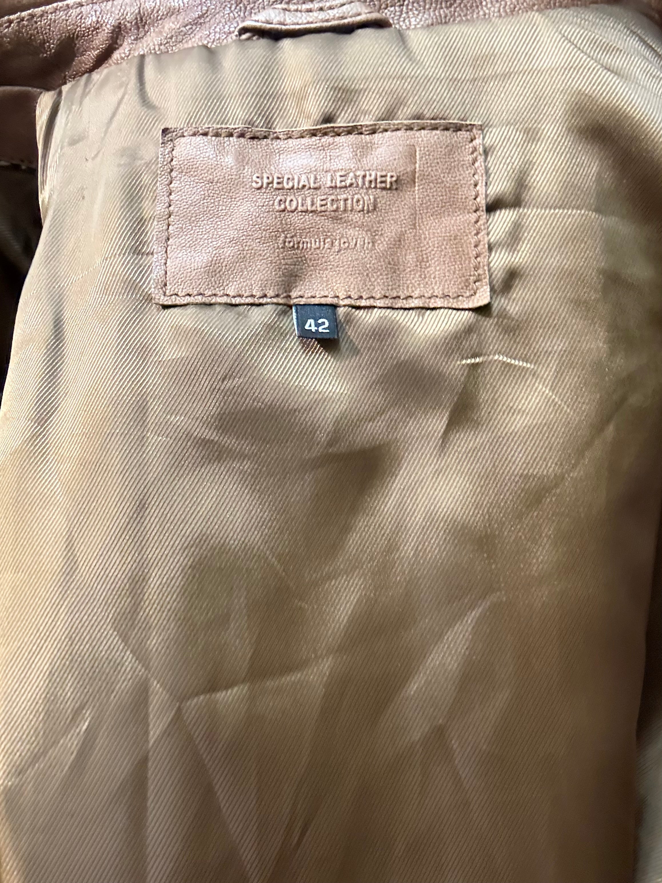 Chaqueta biker de cuero genuino marrón