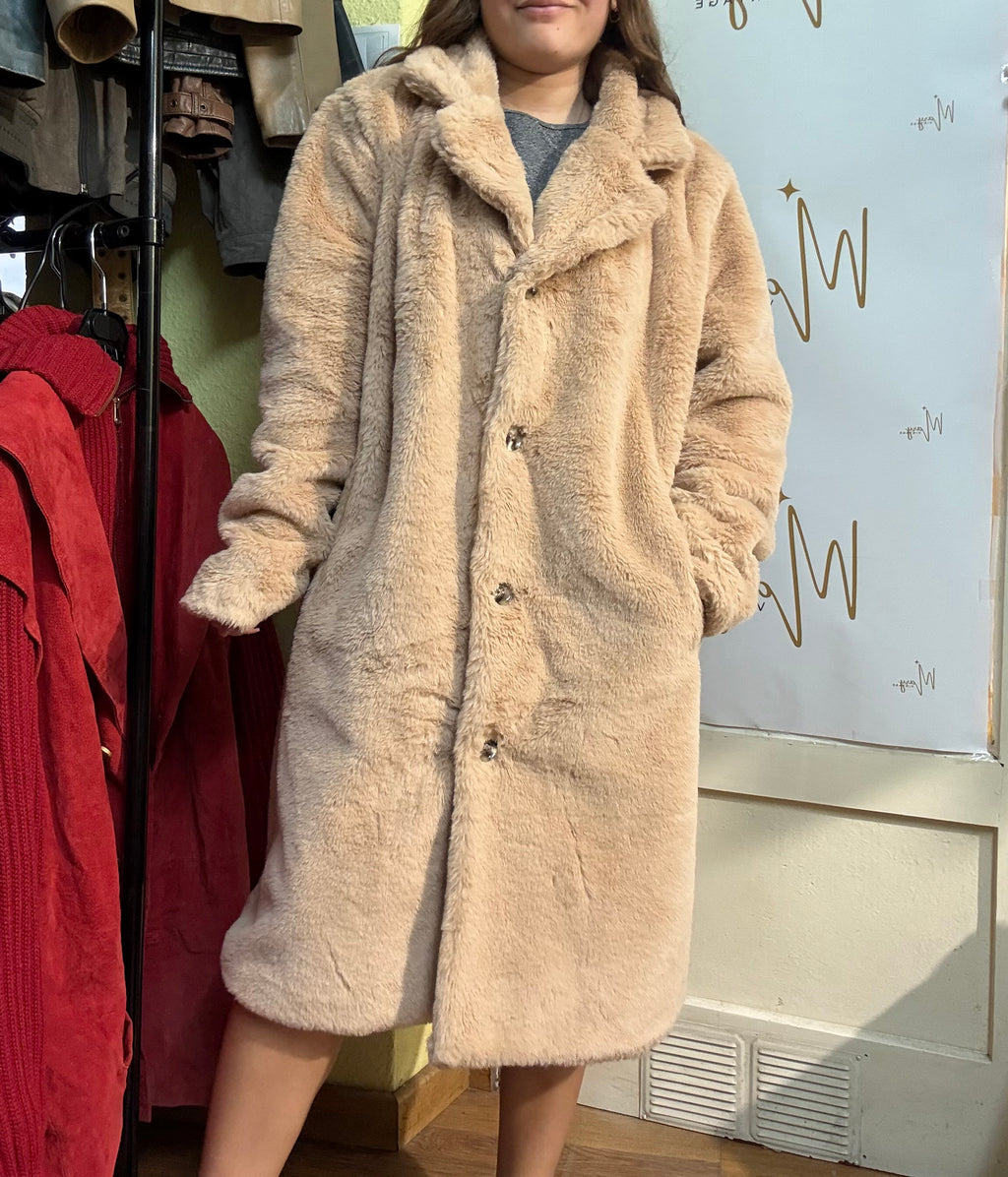 Chaqueta de piel sintética rosa claro